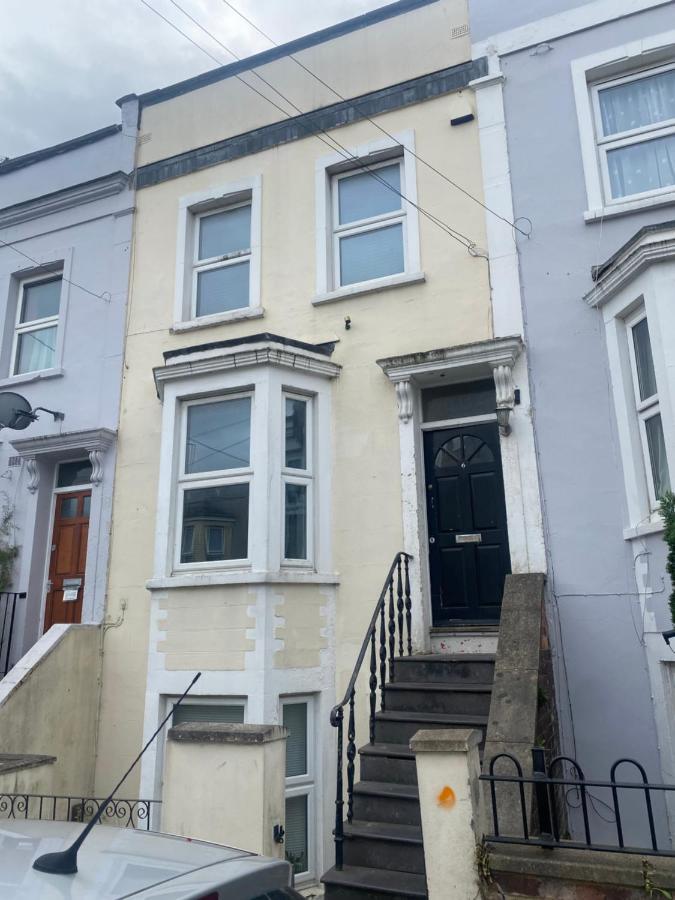 Spacious 4 Bedroom House Near Stokes Croft!! Central!!! Bristol Extérieur photo